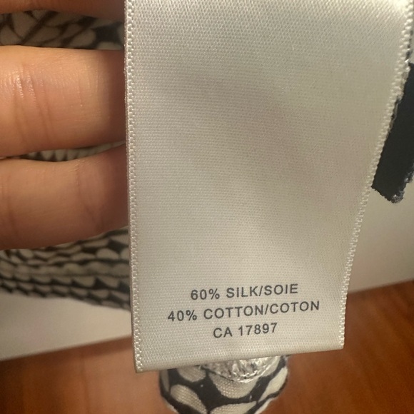 Banana Republic Monochrome Long Sleeve Dress - Picture 6 of 6